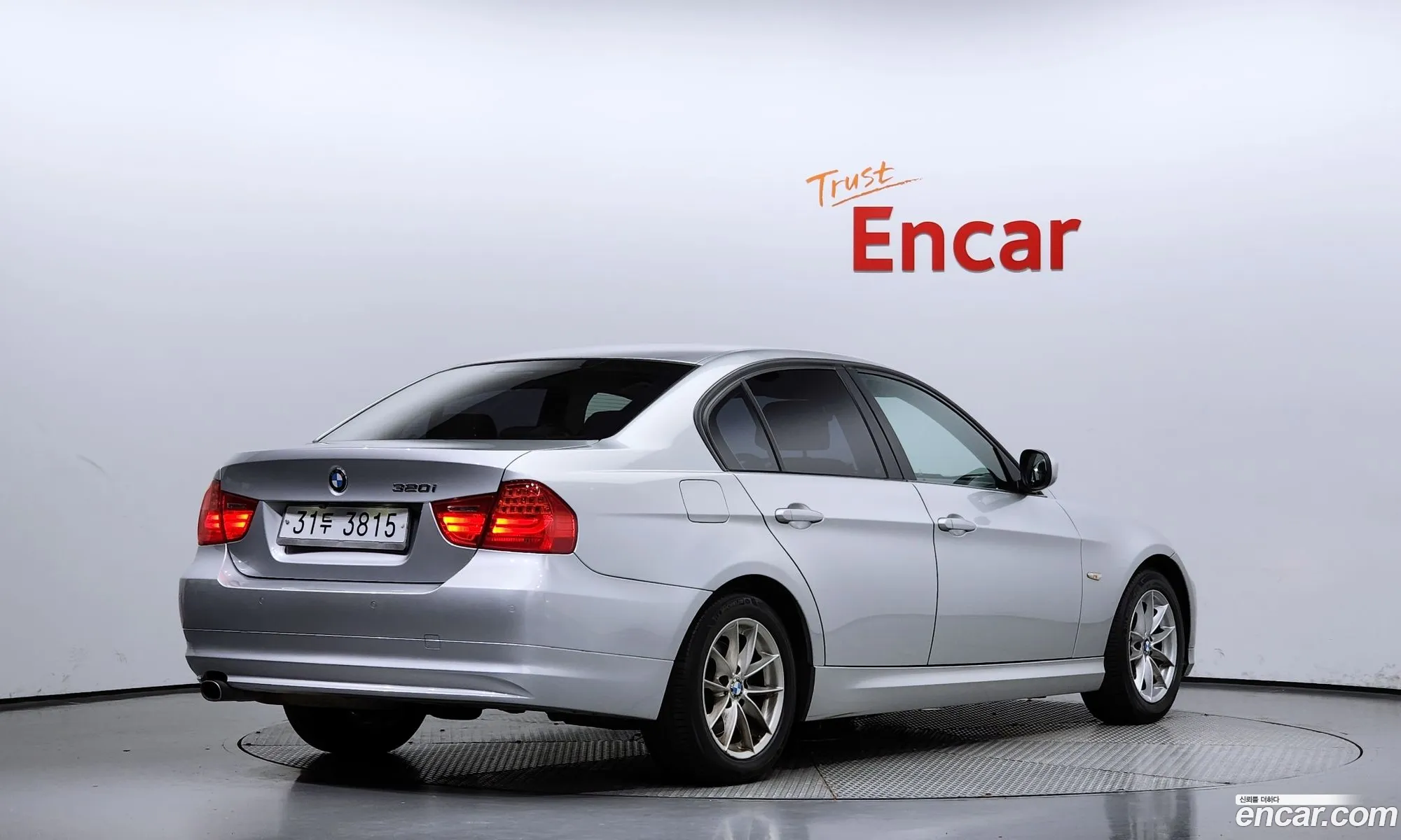 BMW 3 Series E90 320I Sedan - фотография 1220310