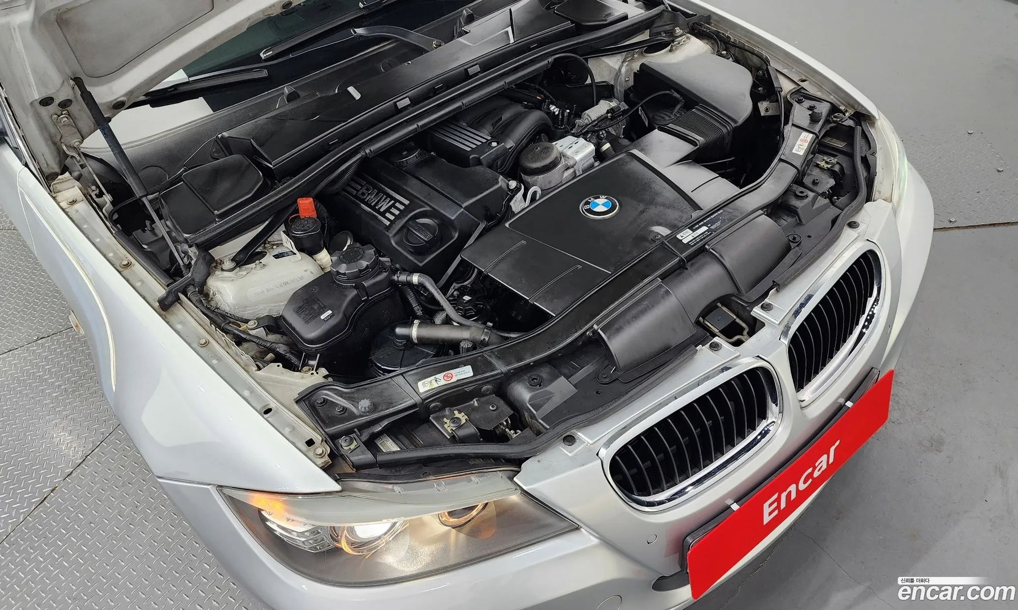 BMW 3 Series E90 320I Sedan - фотография 1220314