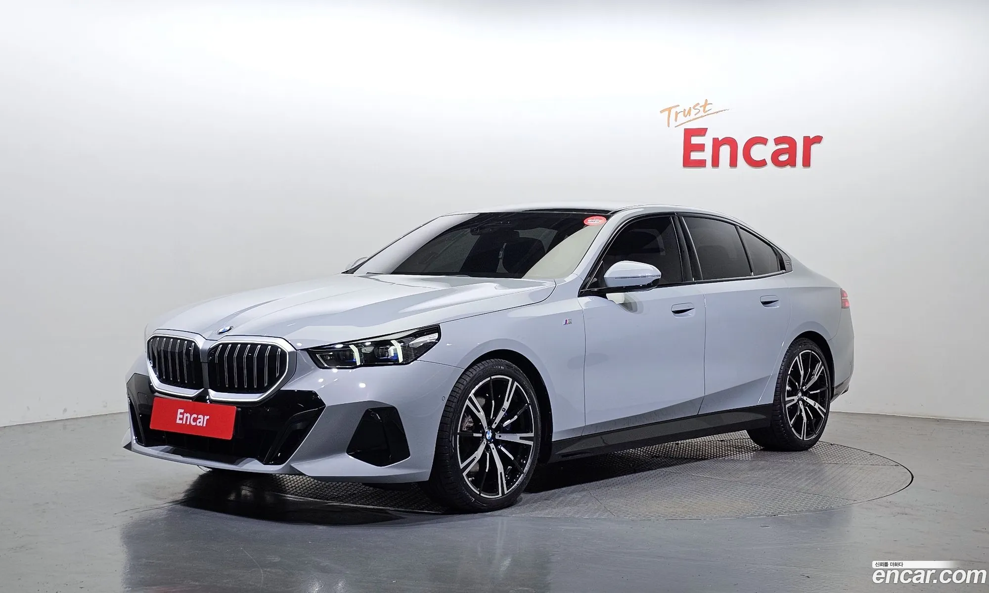BMW 5 Series G60 530I xDrive M Sports - фотография 1220297