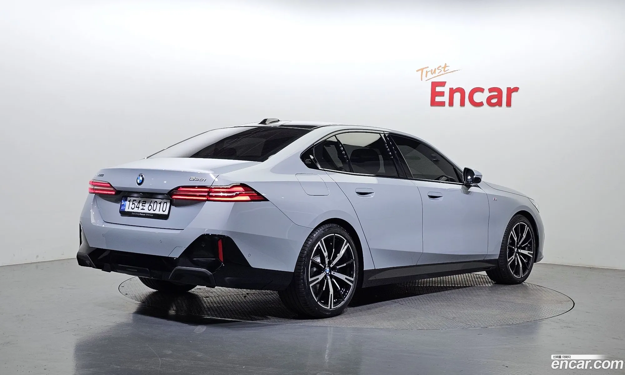 BMW 5 Series G60 530I xDrive M Sports - фотография 1220298
