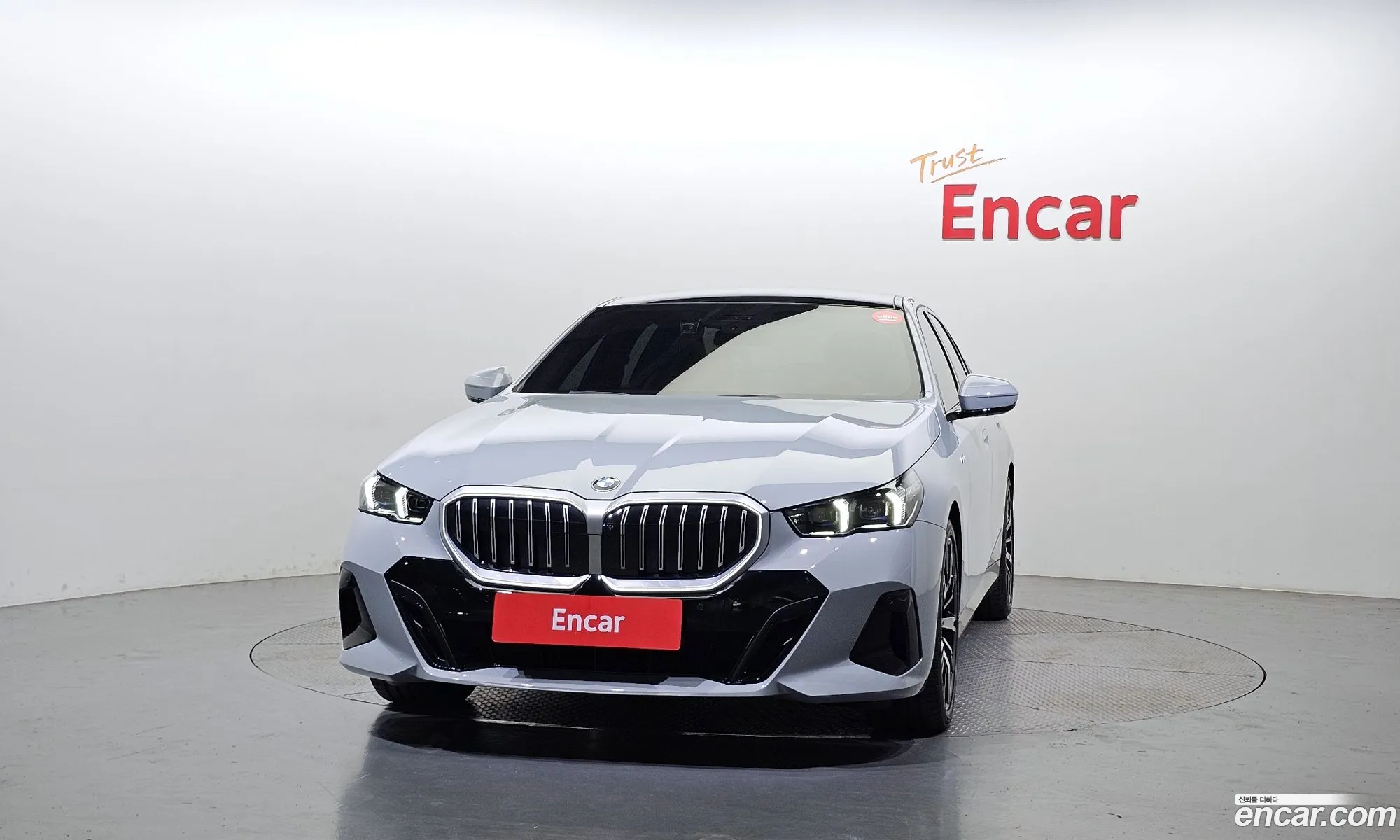 BMW 5 Series G60 530I xDrive M Sports - фотография 1220299
