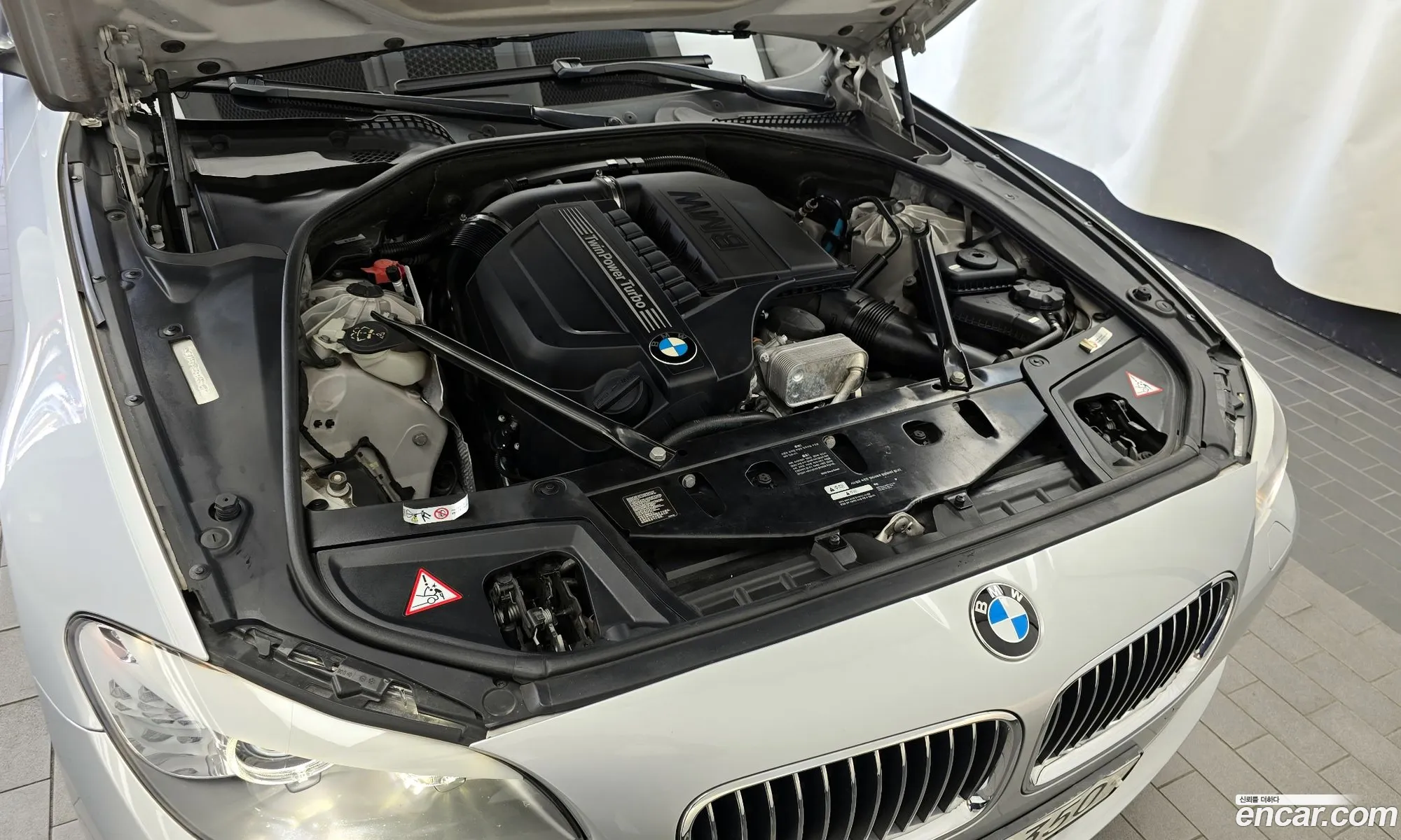 BMW 5 Series F10 535I - фотография 1051086
