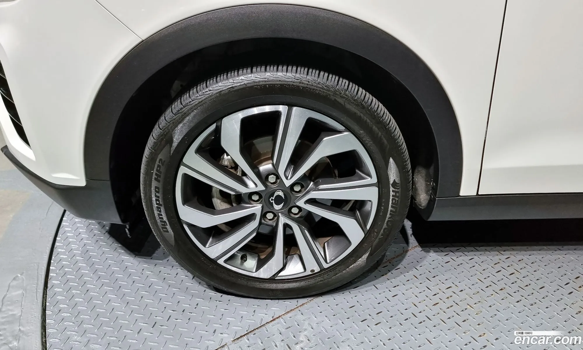 Kg Mobility Ssangyong Very New Tivoli Gasoline 15 2Wd V5 - фотография 7068144