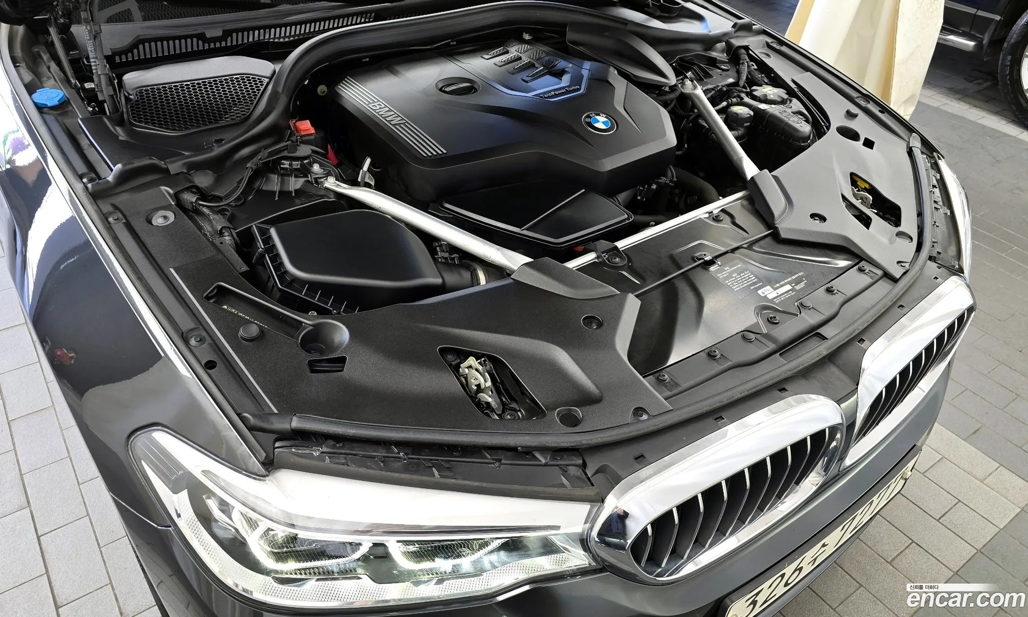 BMW 5 Series G30 530I Luxury Plus - фотография 1044970