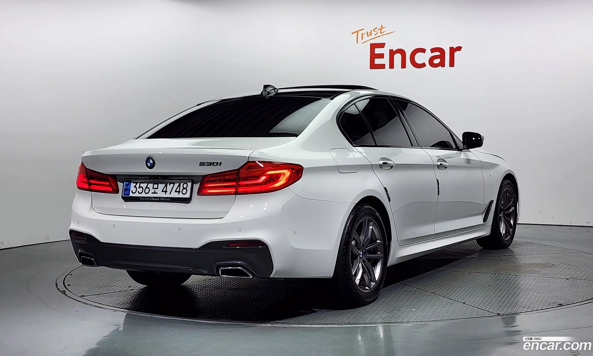 BMW 5 Series G30 530I M Sports Plus - фотография 1044954