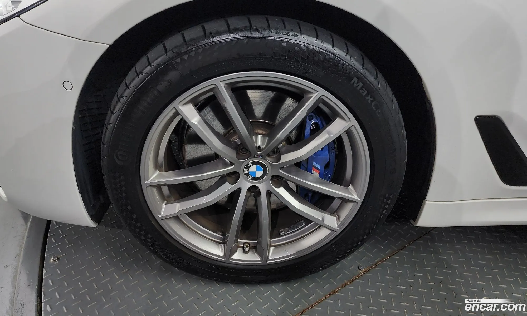 BMW 5 Series G30 530I M Sports Plus - фотография 1044957