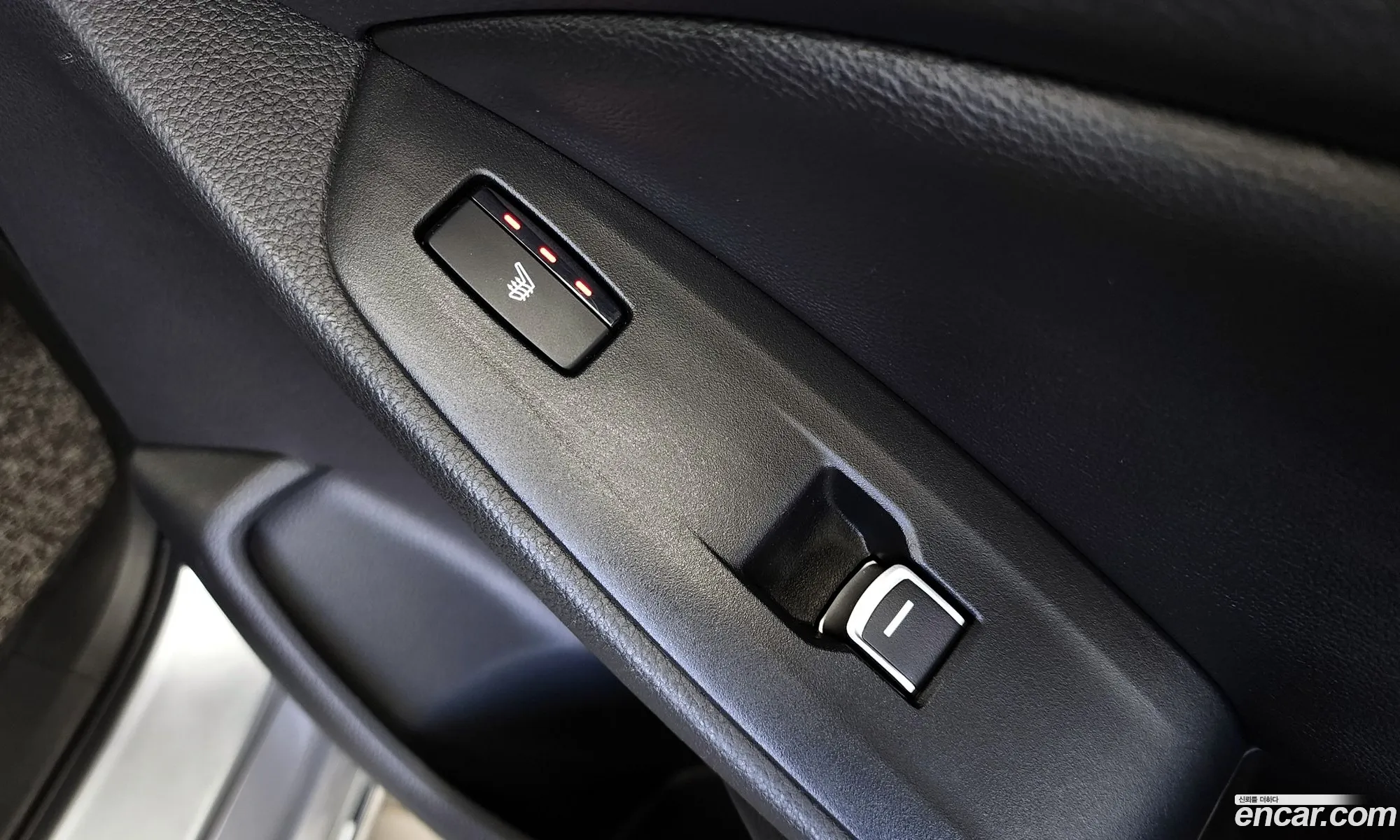 Accord 10G 20 Hybrid Touring - фотография 2032816