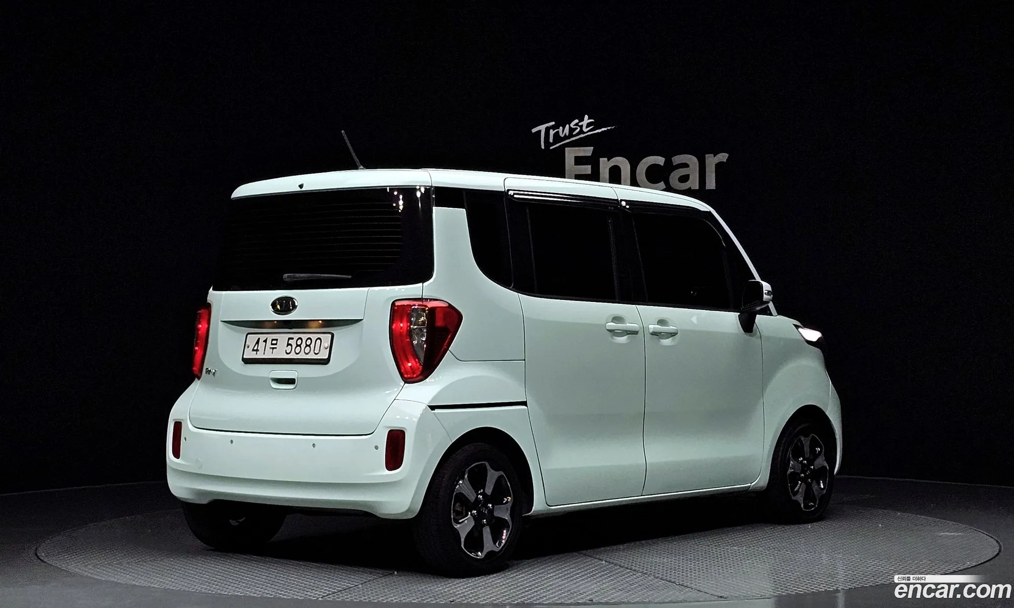 Kia Ray Luxury - фотография 14269162