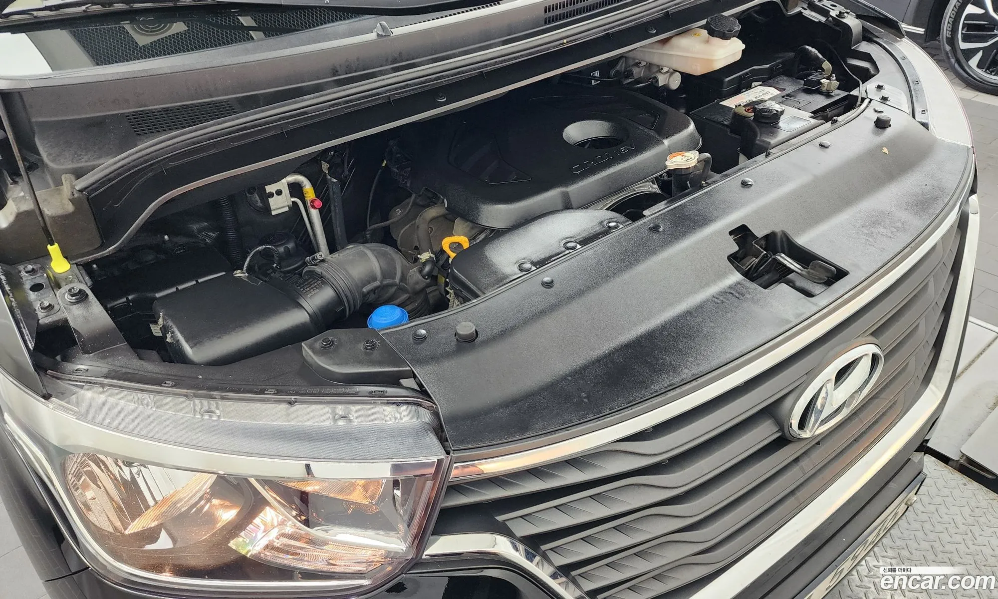 Hyundai The New Grand Starex Van 5-Seater Smart - фотография 13645282
