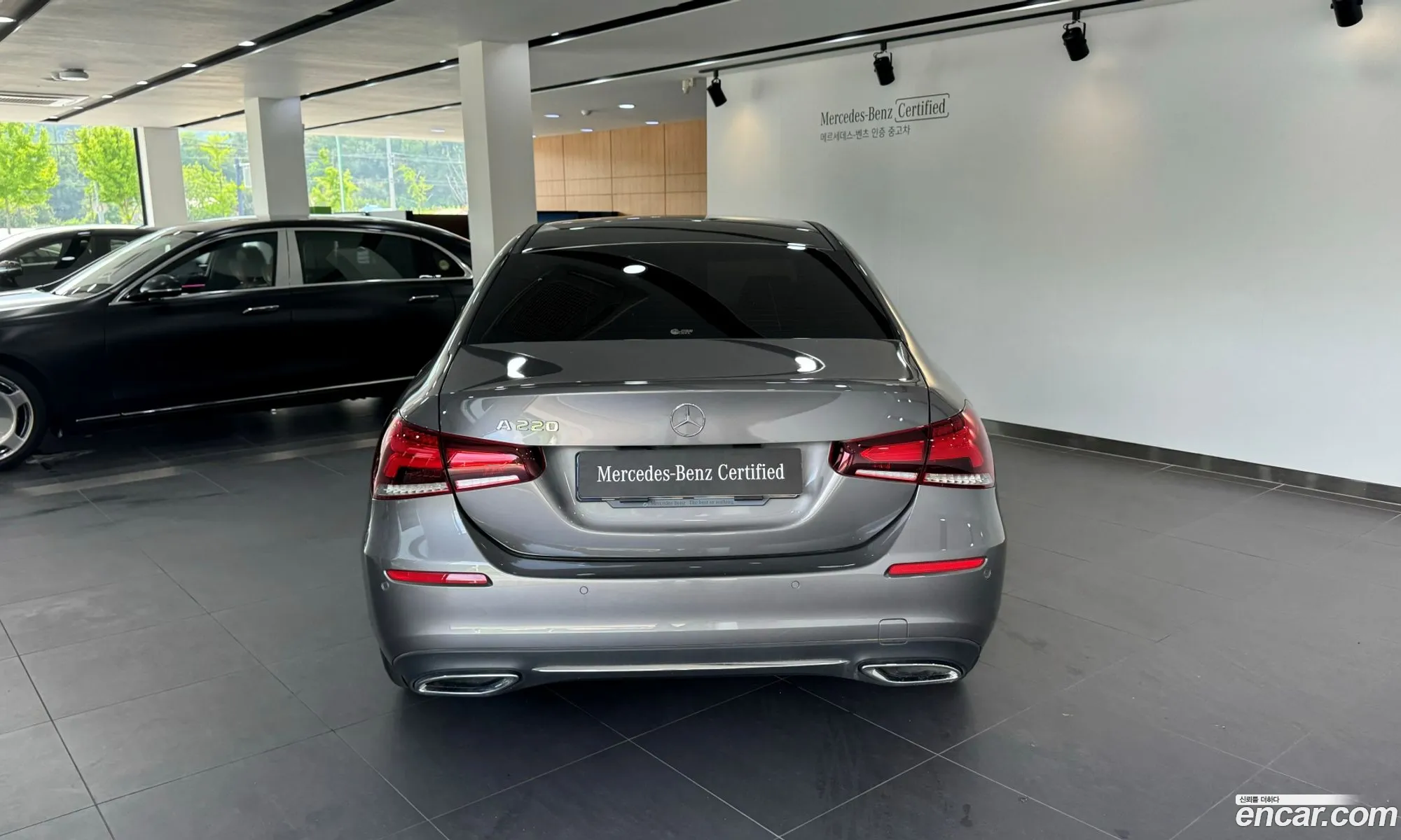 Mercedes A-Class W177 A220 Sedan - фотография 14269140