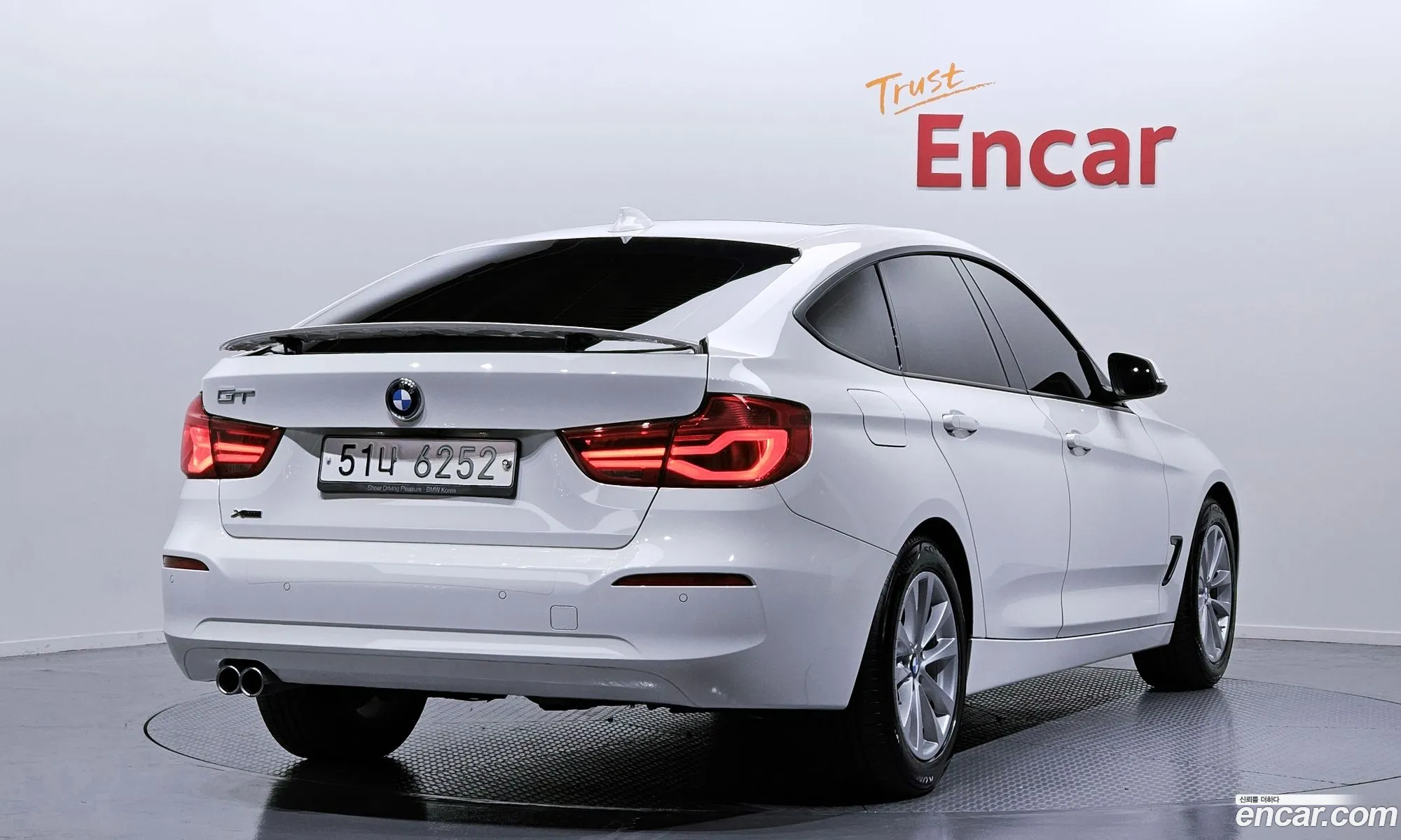 BMW 3 Series Gt F34 Gt 320D xDrive - фотография 13532608