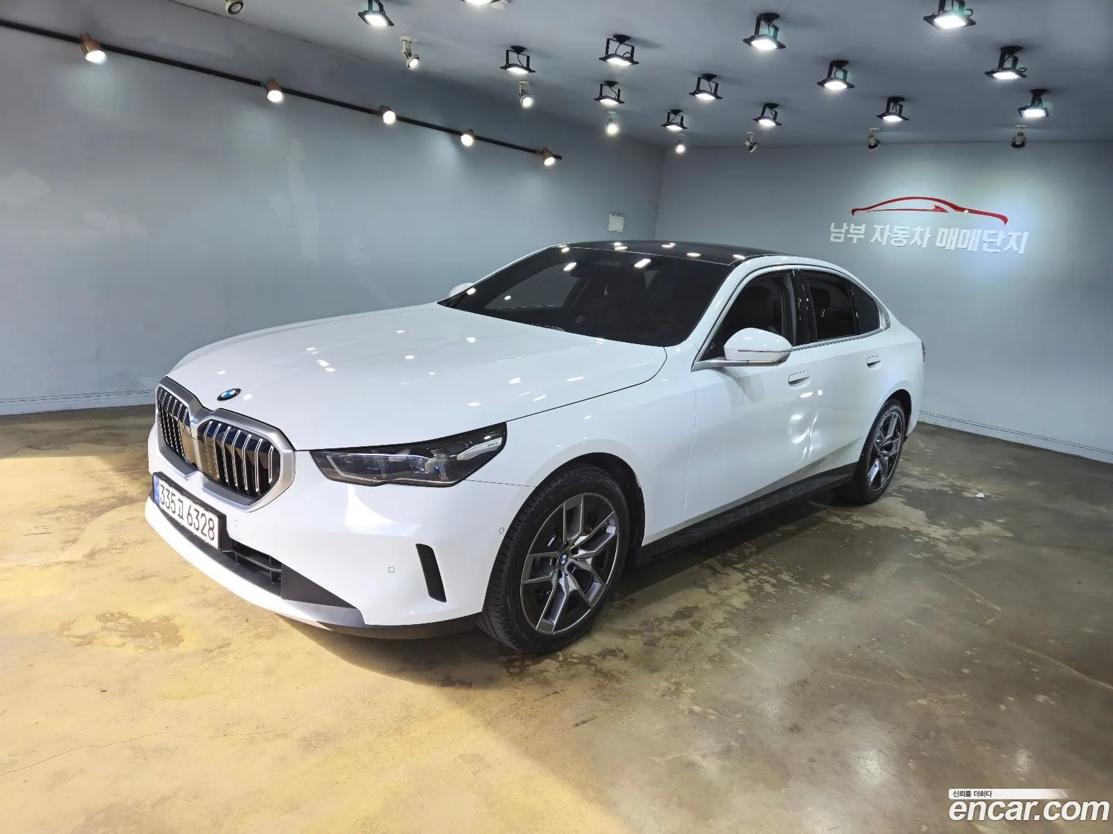 BMW 5 Series G60 520I - фотография 1151151
