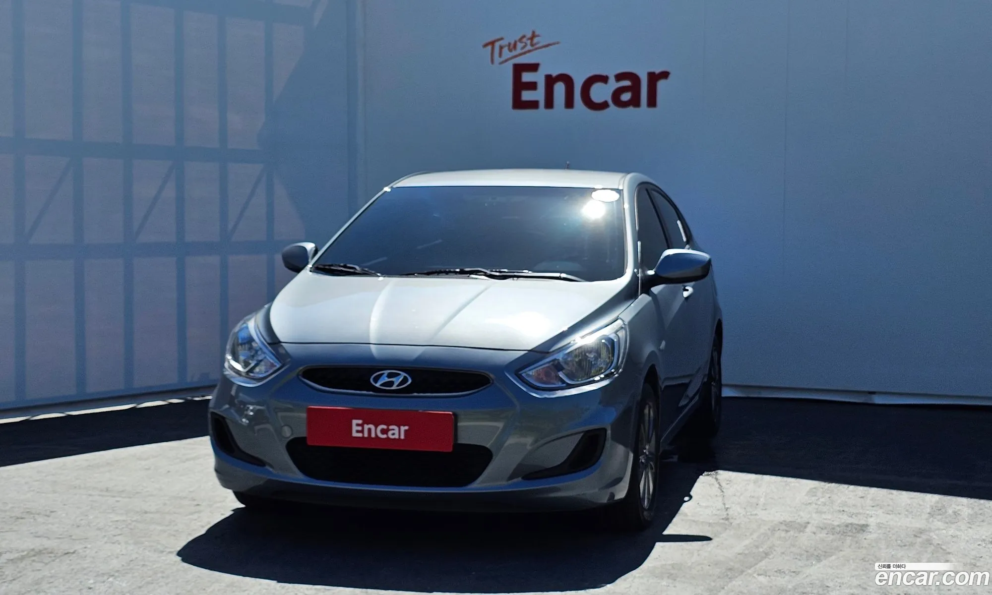 Hyundai Accent New Model 14 Vvt Value Plus - фотография 14341984
