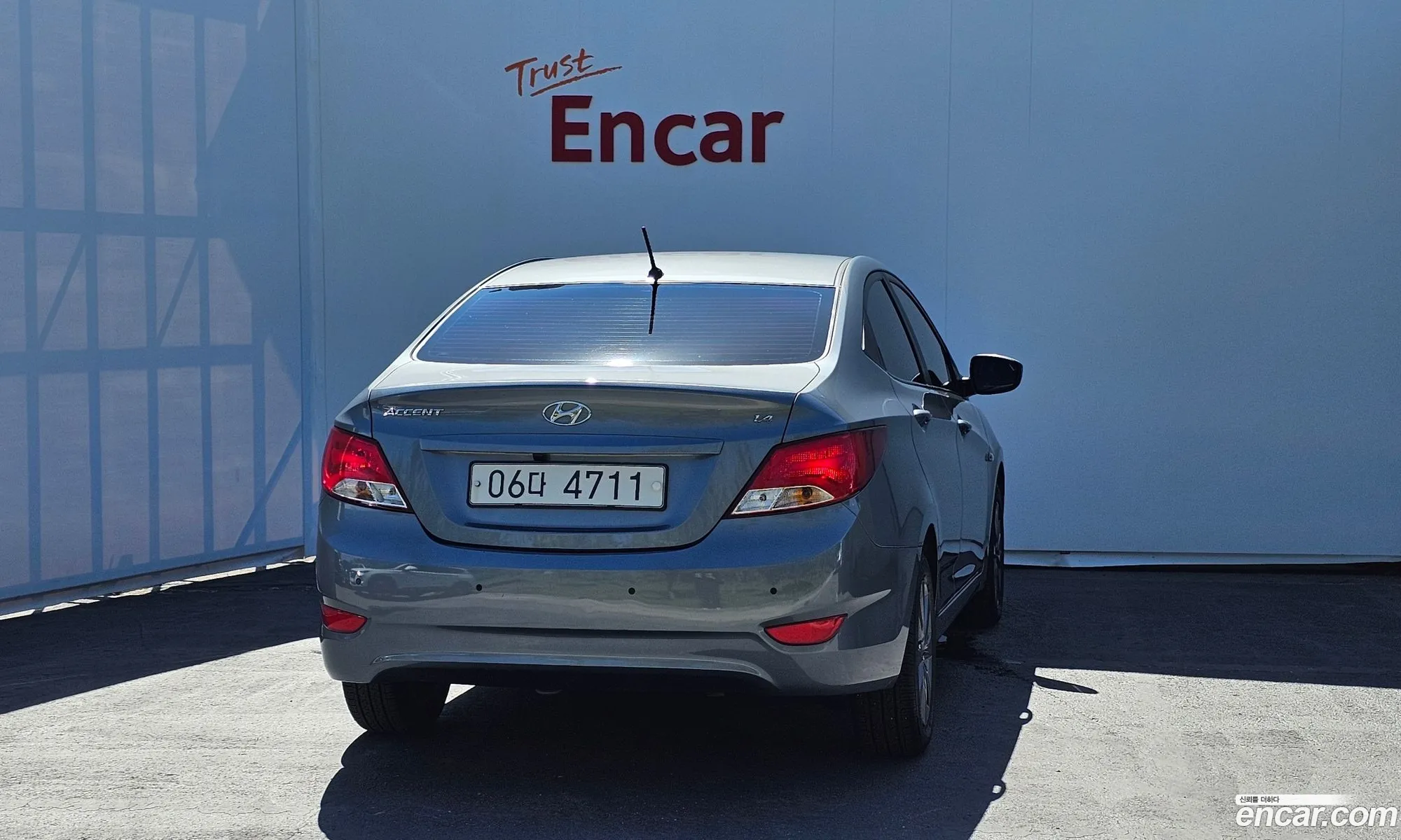 Hyundai Accent New Model 14 Vvt Value Plus - фотография 14341985