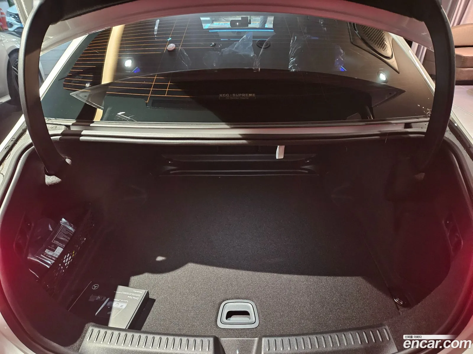 E-Class W214 E300 4Matic Amg Line - фотография 12864546