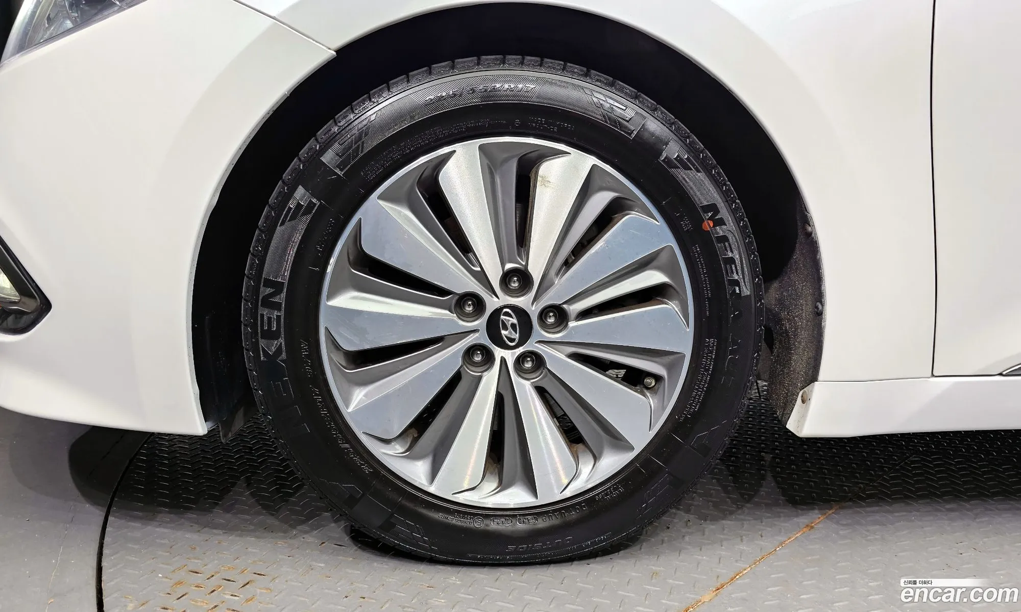 Hyundai Grandeur Hg Hybrid Premium - фотография 14341950