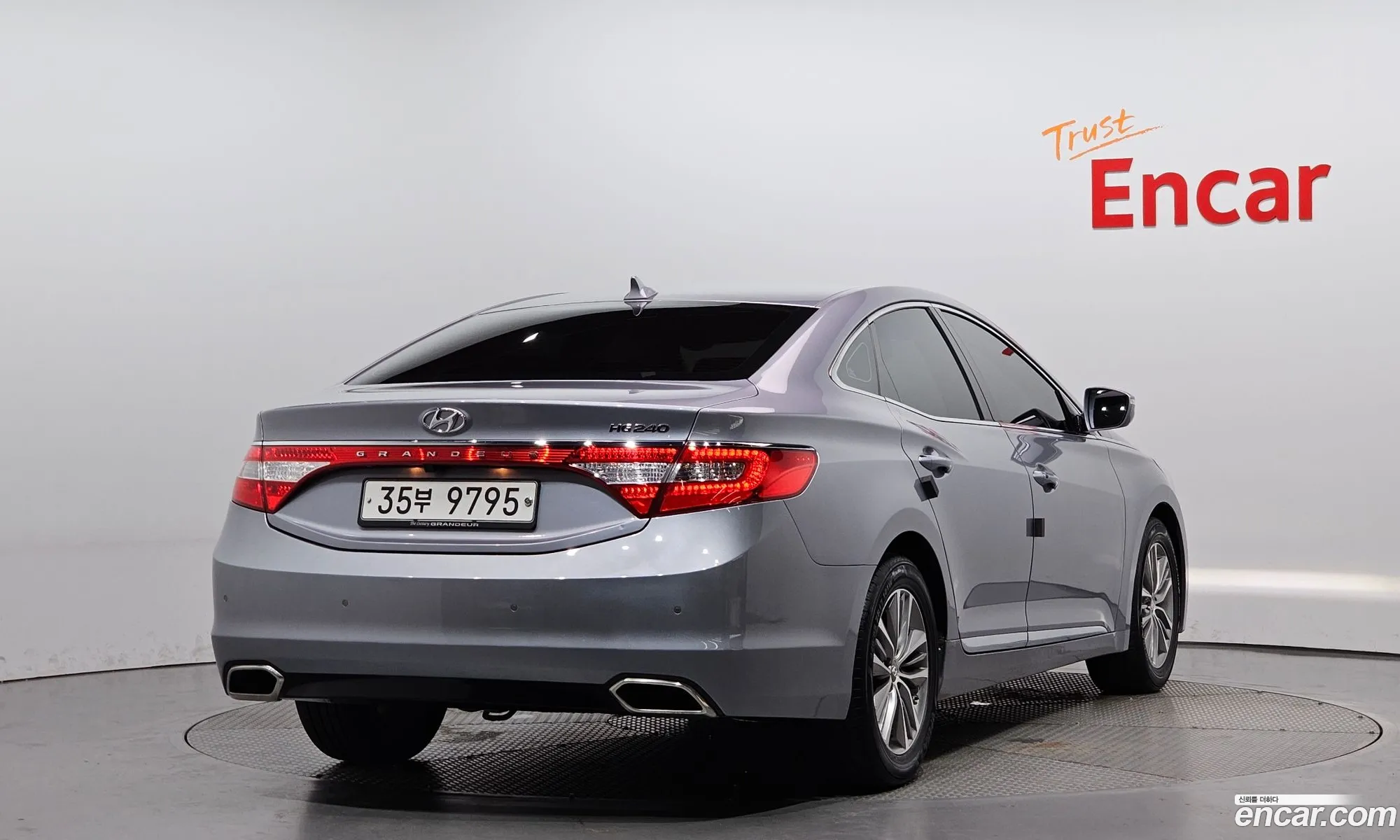 Hyundai Grandeur Hg Hg240 Modern - фотография 13643432
