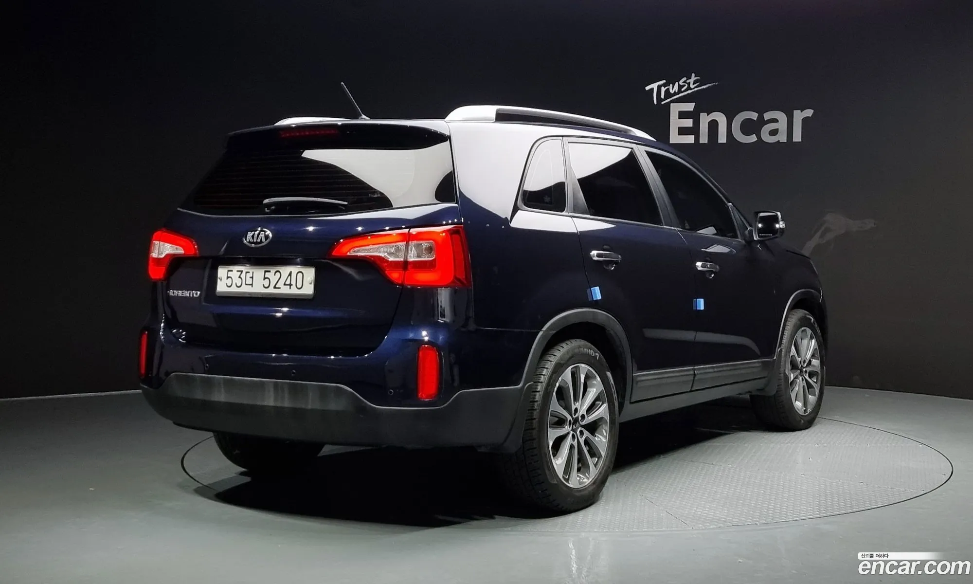 Kia New Sorento R Diesel 20 2Wd Tlx Special - фотография 14283745