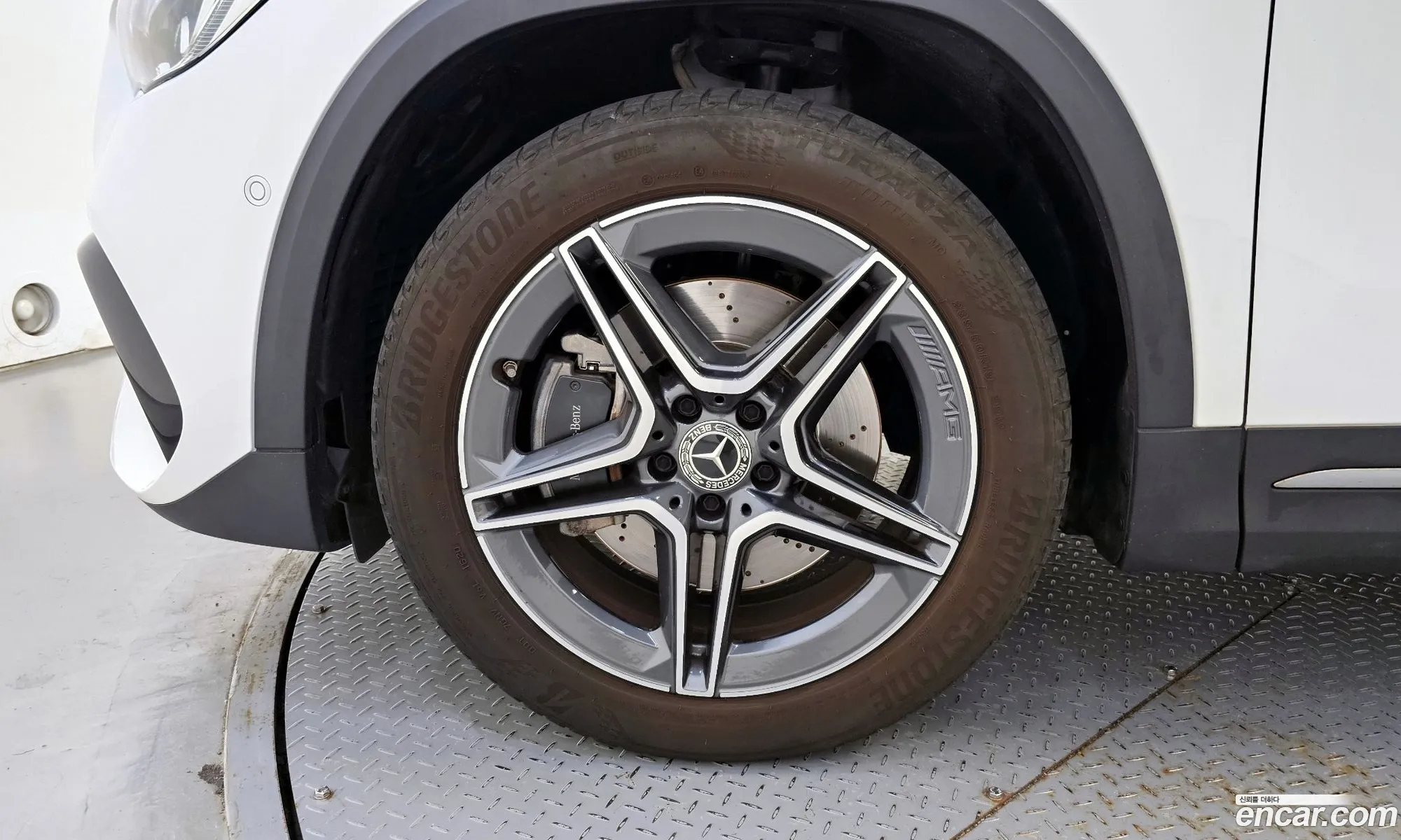 Mercedes Gla-Class H247 Gla250 4Matic - фотография 14341829