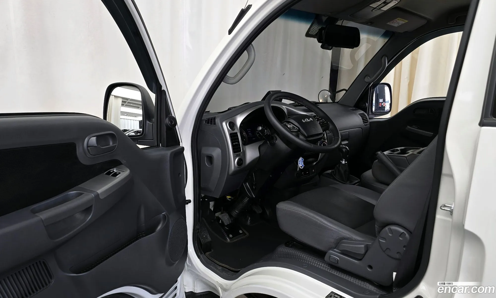 Korex Auto Trade - фотография 13712874