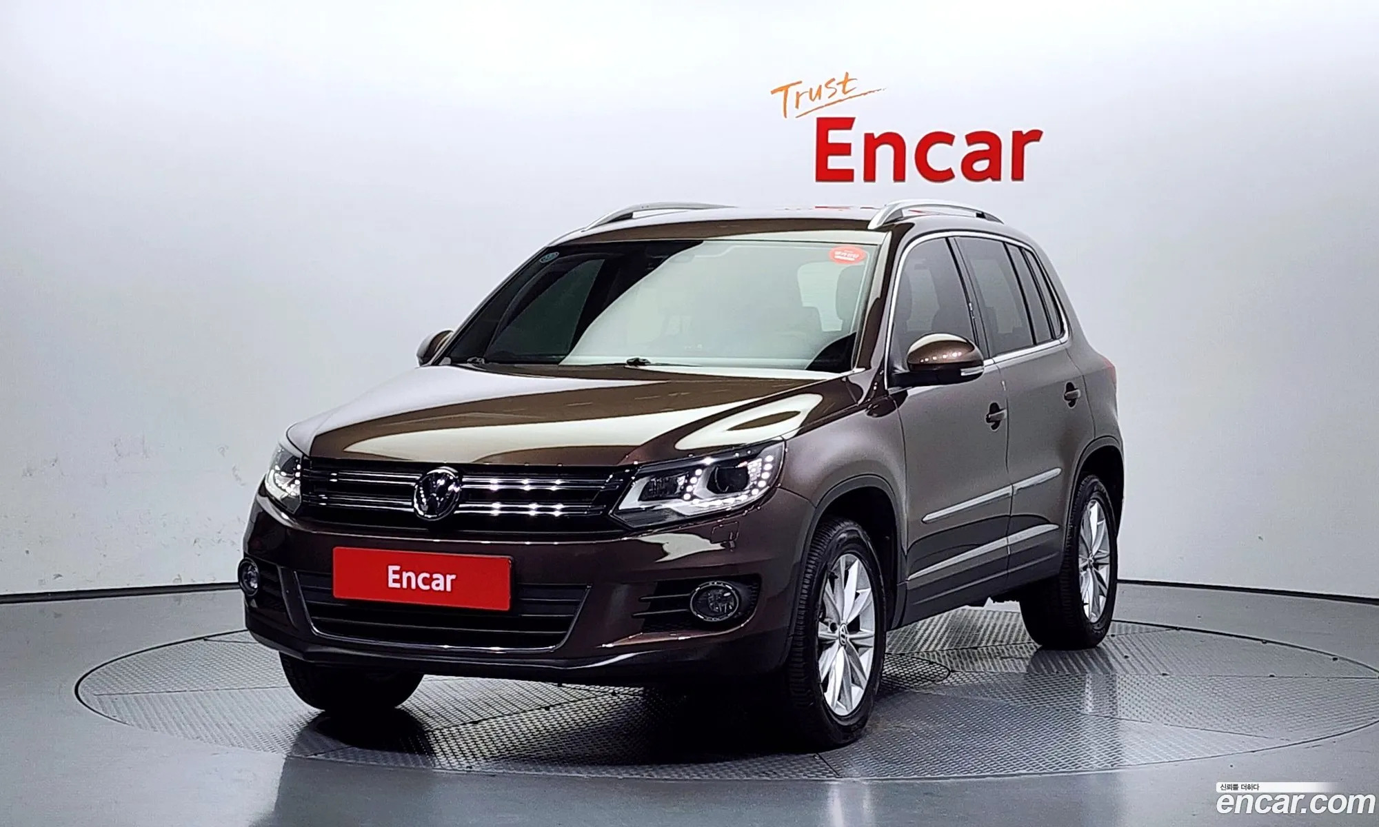 Volkswagen New Tiguan 20 Tdi Comfort 5N - фотография 12433323