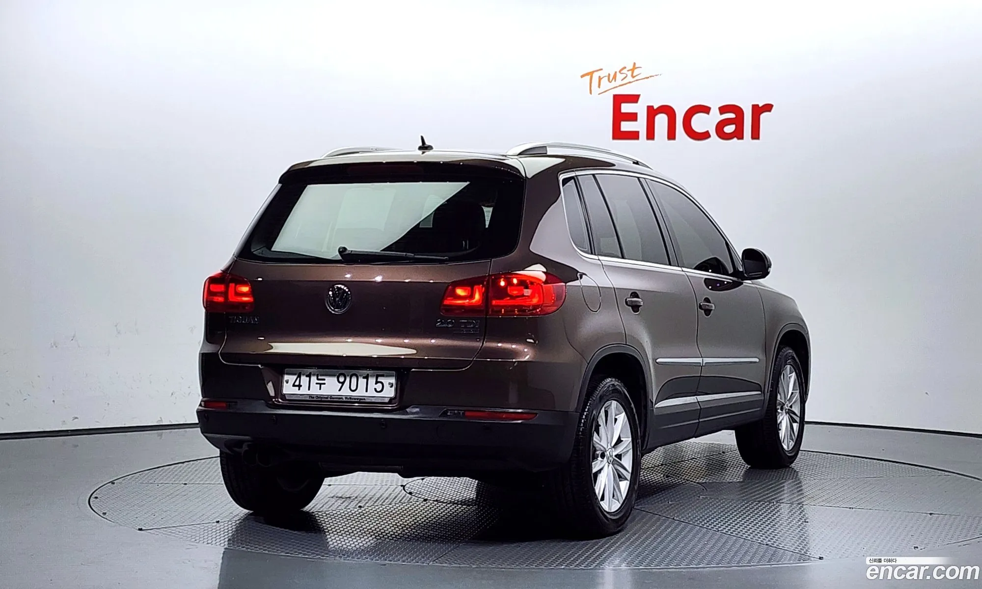 Volkswagen New Tiguan 20 Tdi Comfort 5N - фотография 12433324