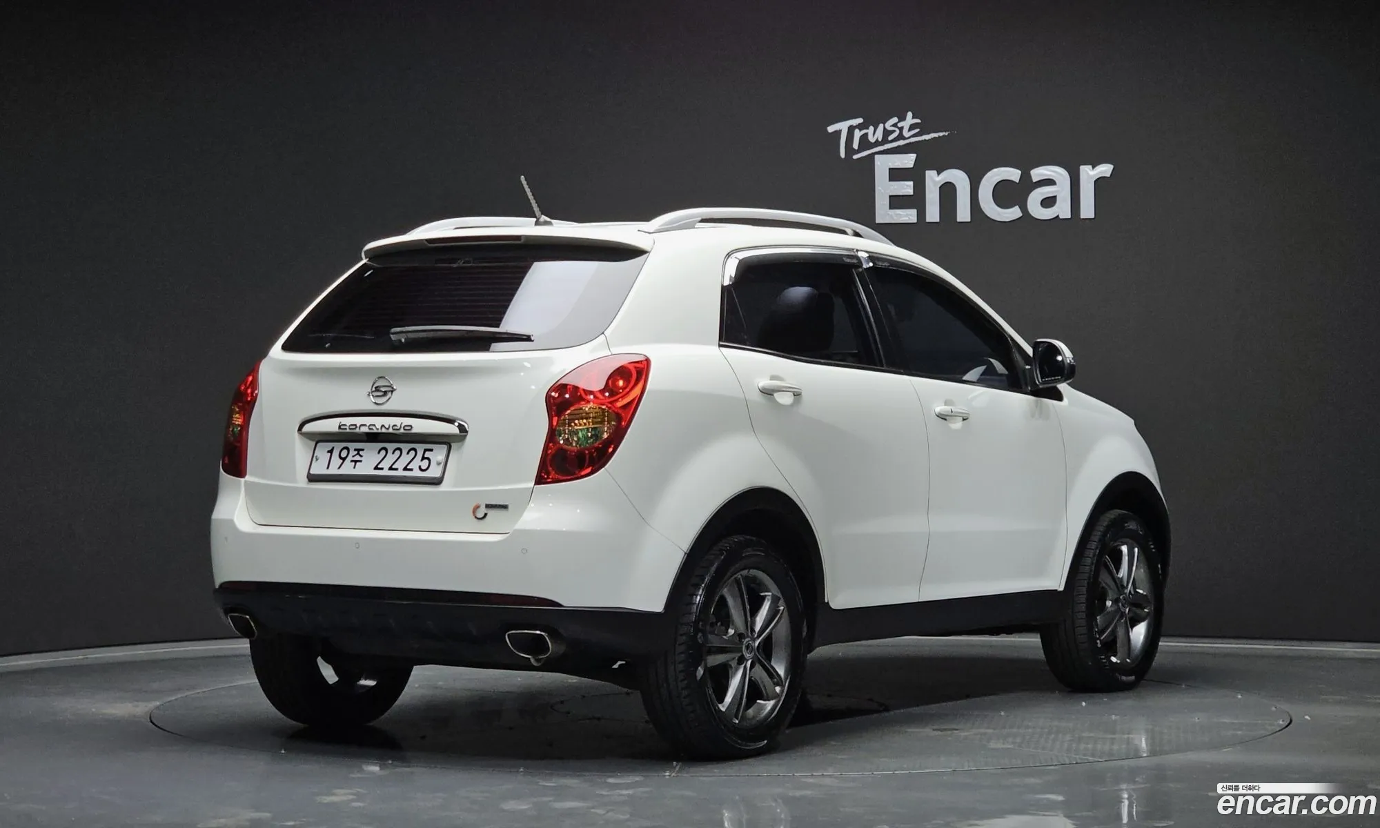 Kg Mobility Ssangyong Korando C Clubby 2Wd Park - фотография 6955295