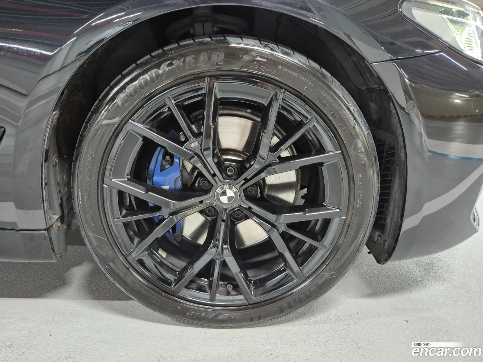 BMW 5 Series G30 520I M Sports - фотография 1108682
