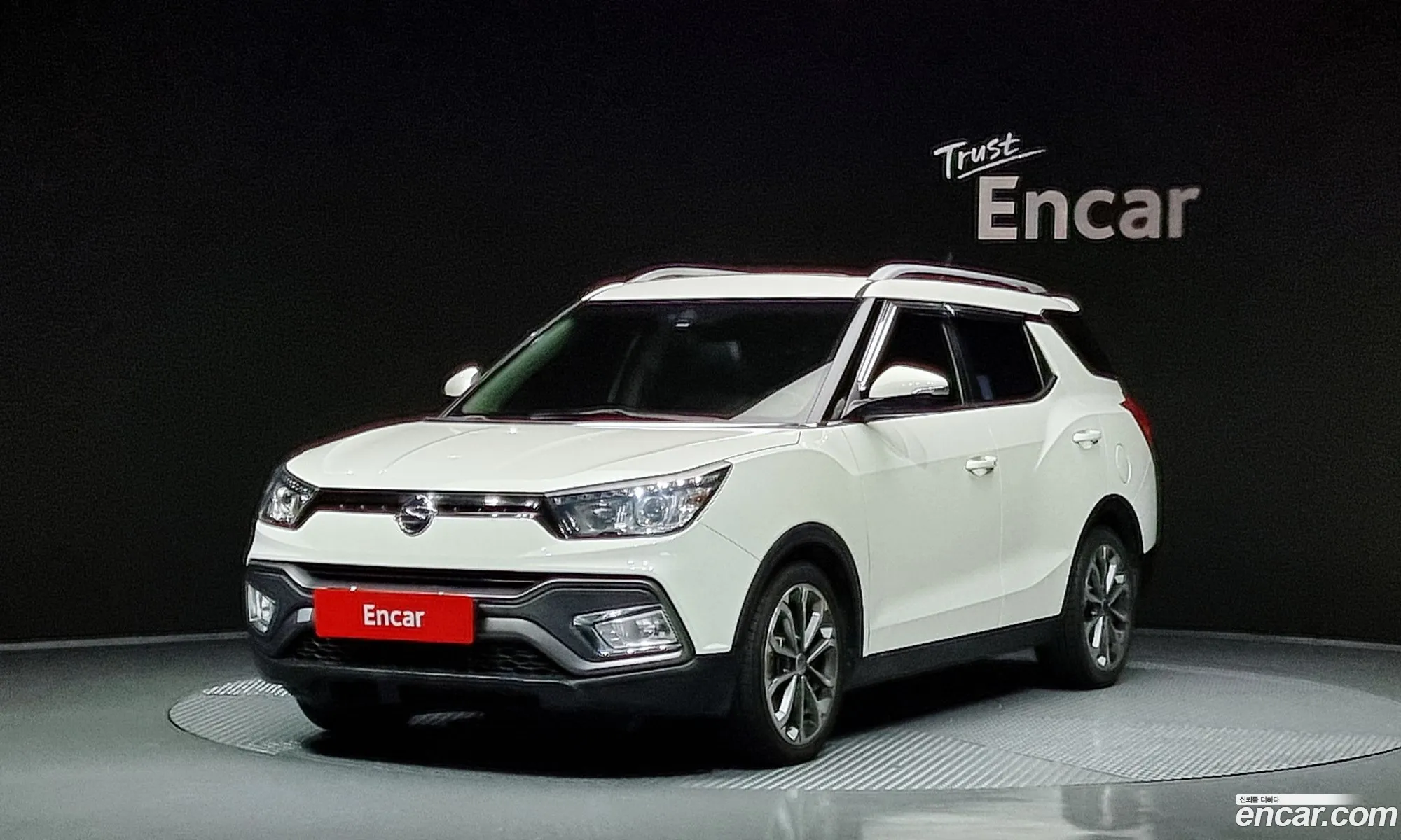 Kg Mobility Ssangyong Tivoli Air Diesel Ix 2Wd - фотография 7066183