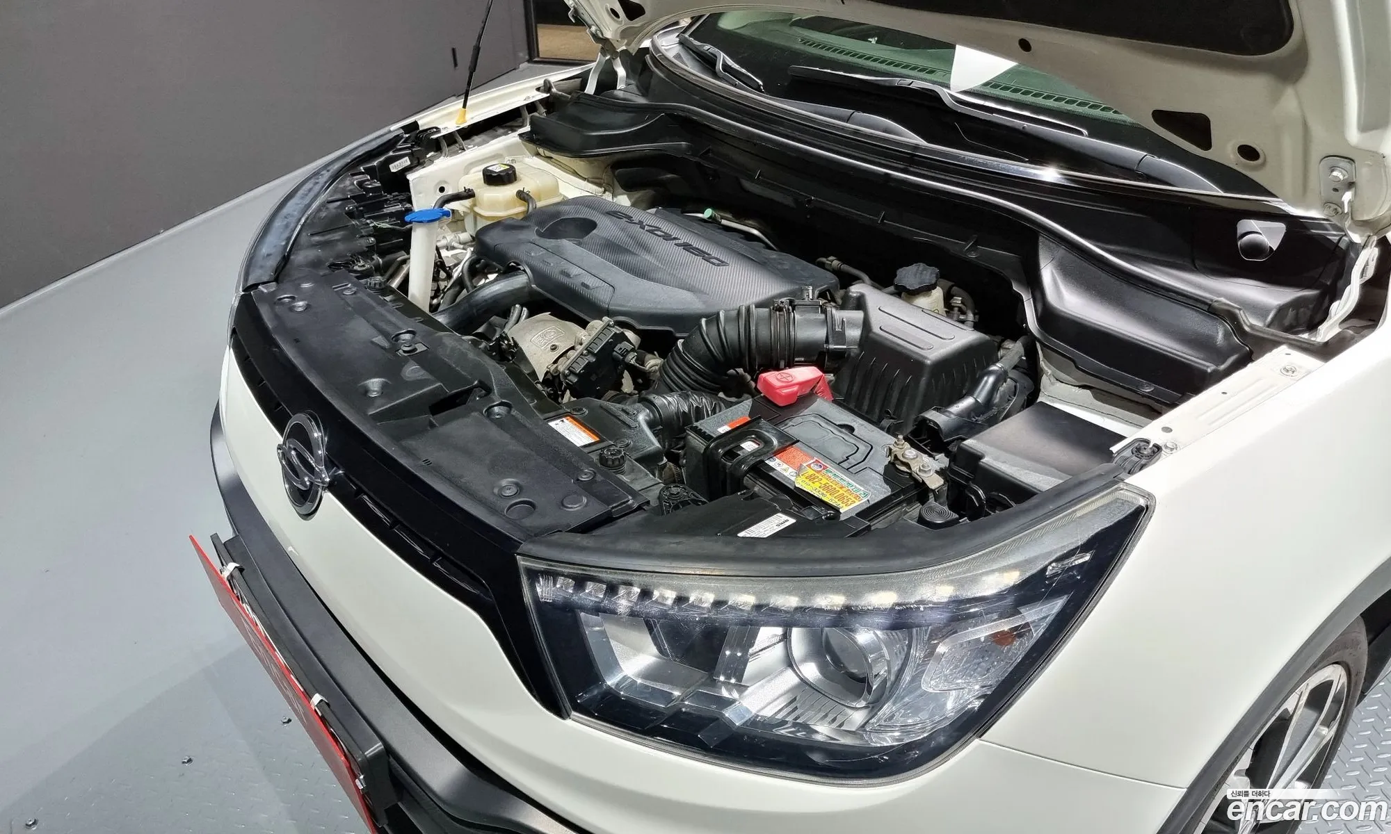 Kg Mobility Ssangyong Tivoli Air Diesel Ix 2Wd - фотография 7066188