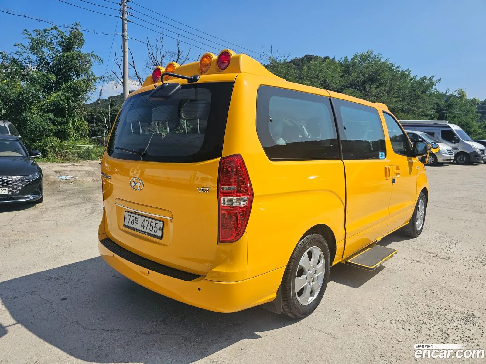 Hyundai The New Grand Starex Child Protection Car - фотография 13802912