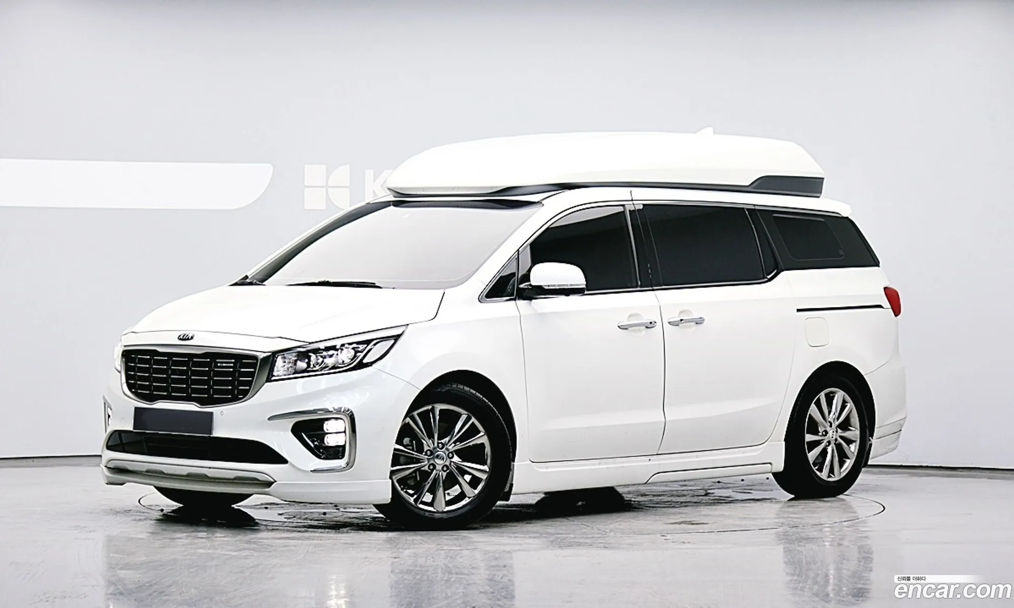 Kia The New Carnival Gasoline 7-Seater High Limousine President - фотография 13802885