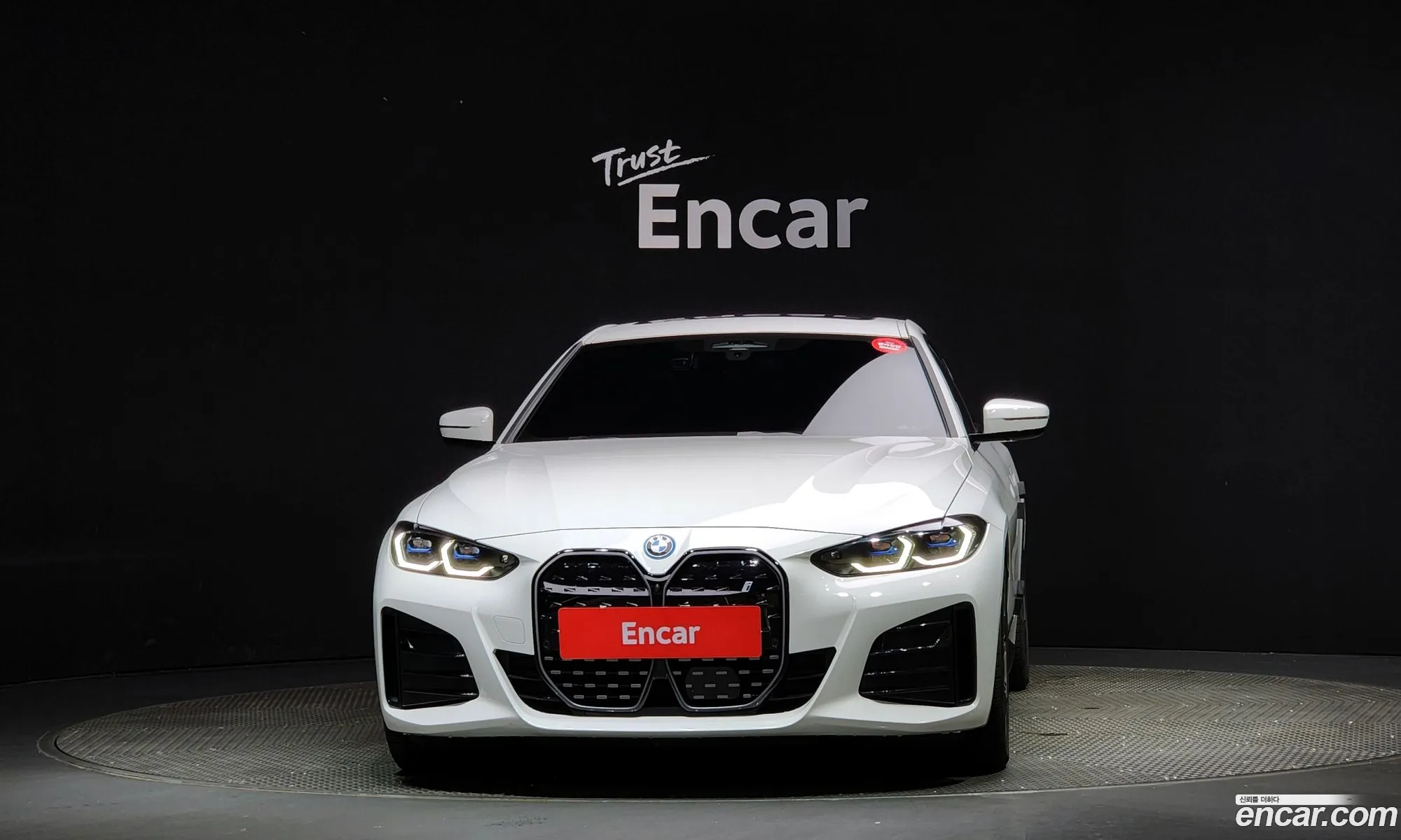BMW I4 Edrive40 M Sports Pro - фотография 1085104