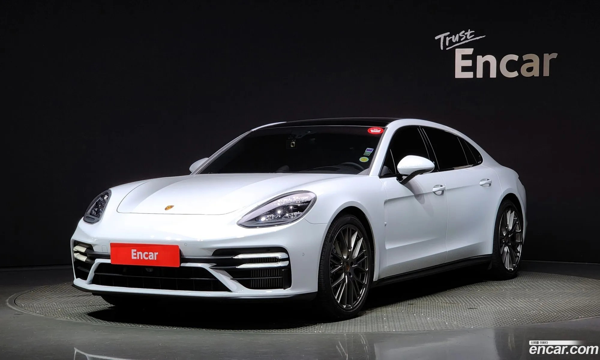 Porsche Panamera 971 29 4S Executive - фотография 8040332
