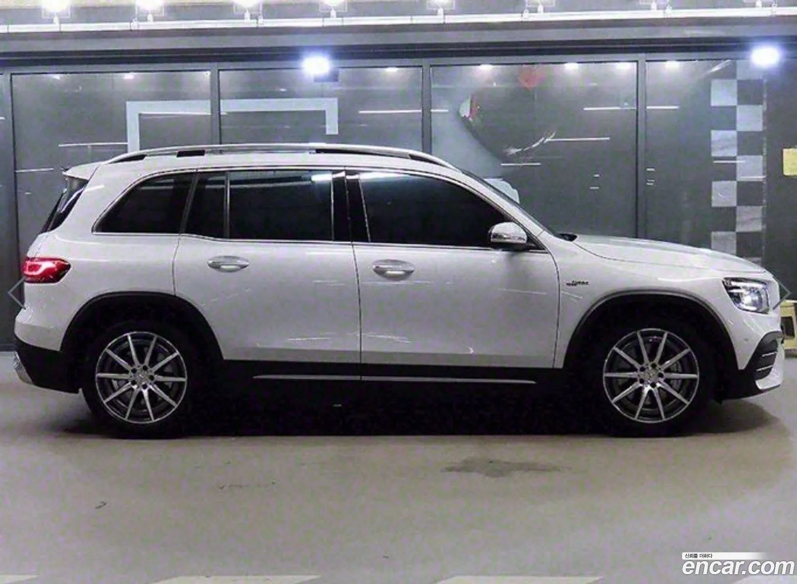 Mercedes Glb-Class X247 Amg Glb35 4Matic - фотография 13959325