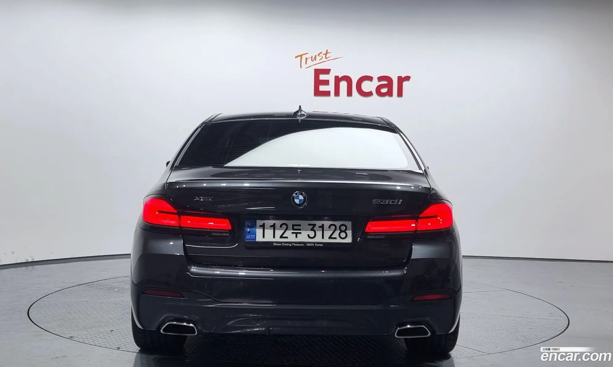 BMW 5 Series G30 530I xDrive M Sports - фотография 1085040