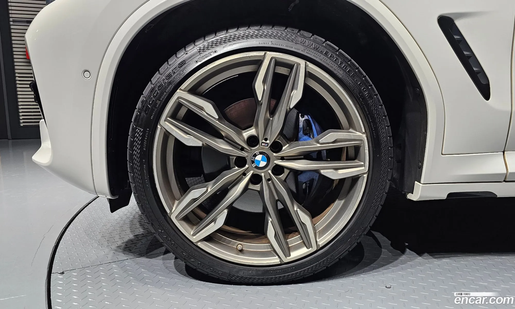 BMW X4 G02 xDrive M40I - фотография 13481203