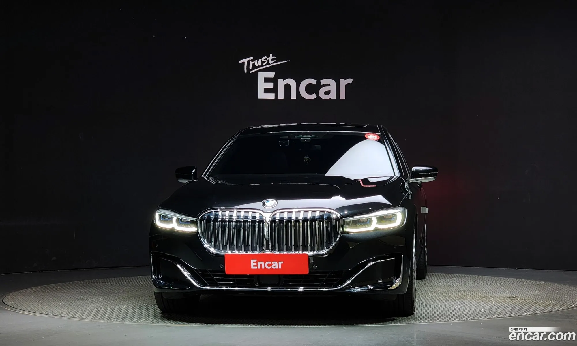 BMW 7 Series G11 730Ld xDrive Design Pure Excellence - фотография 1072921