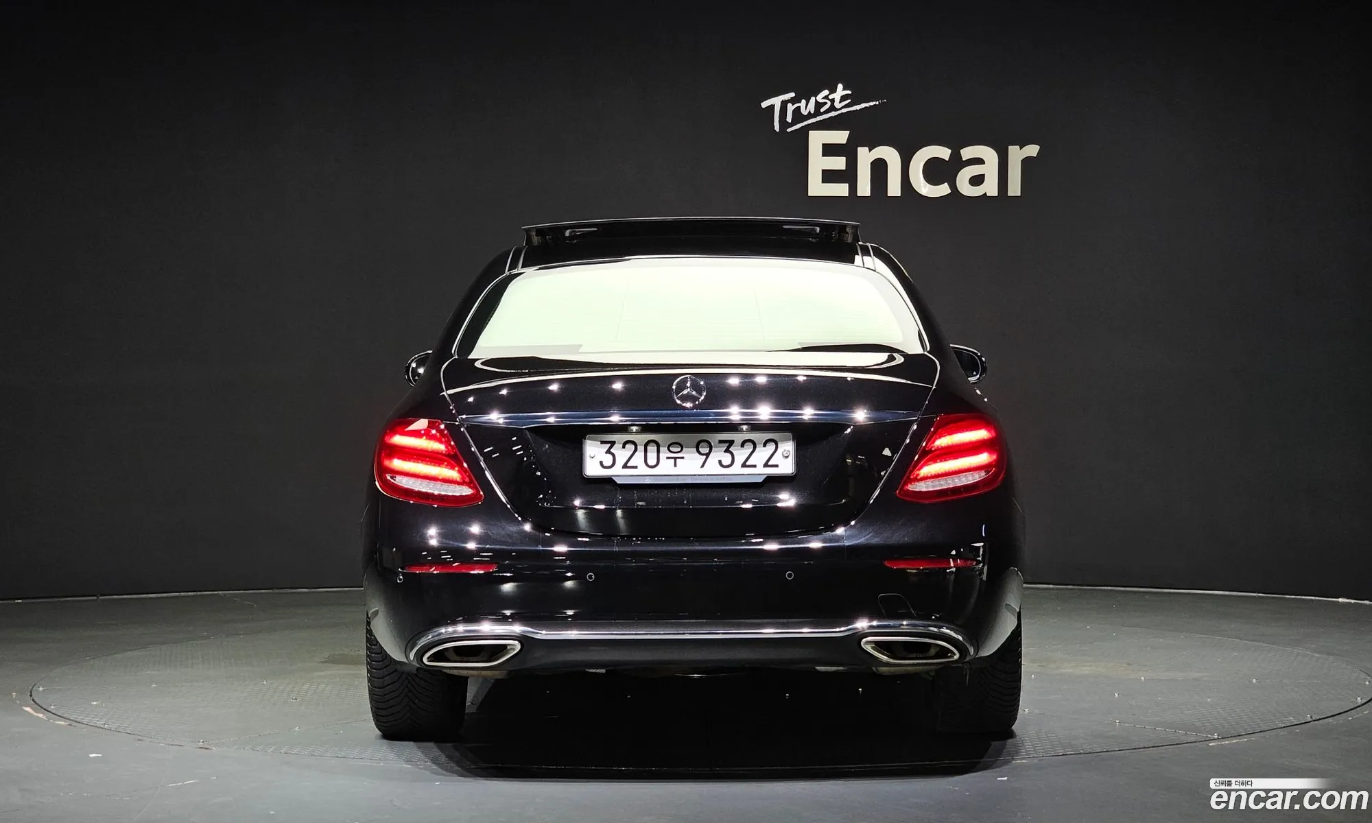 Mercedes E-Class W213 E300 Avantgarde - фотография 13922214