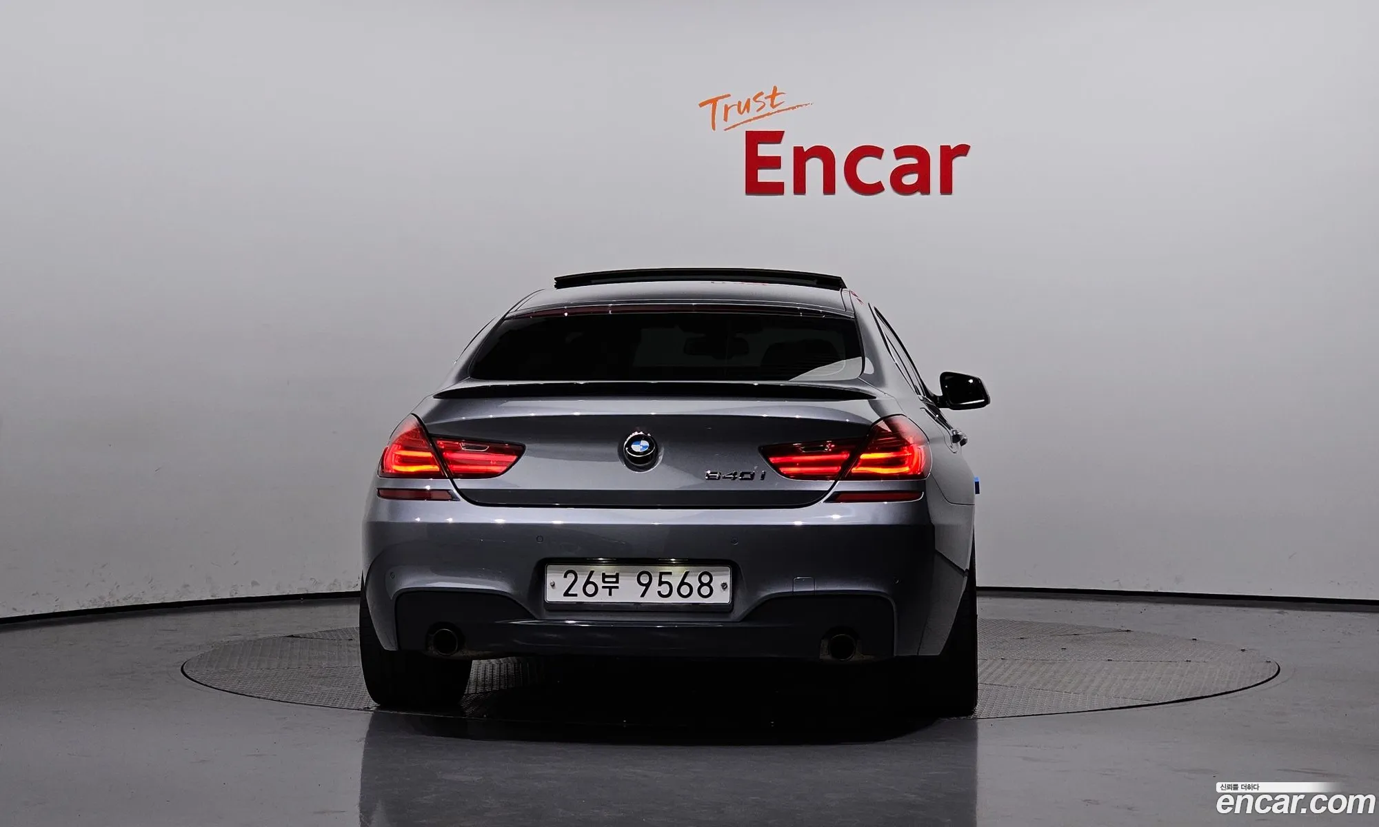 BMW 6 Series F12 640I Gran Coupe - фотография 1072910