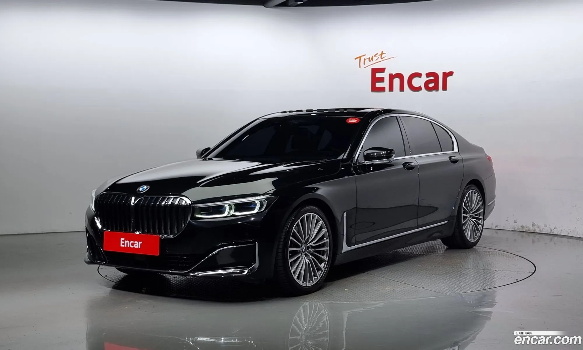 BMW 7 Series G11 740D xDrive Design Pure Excellence - фотография 13481187