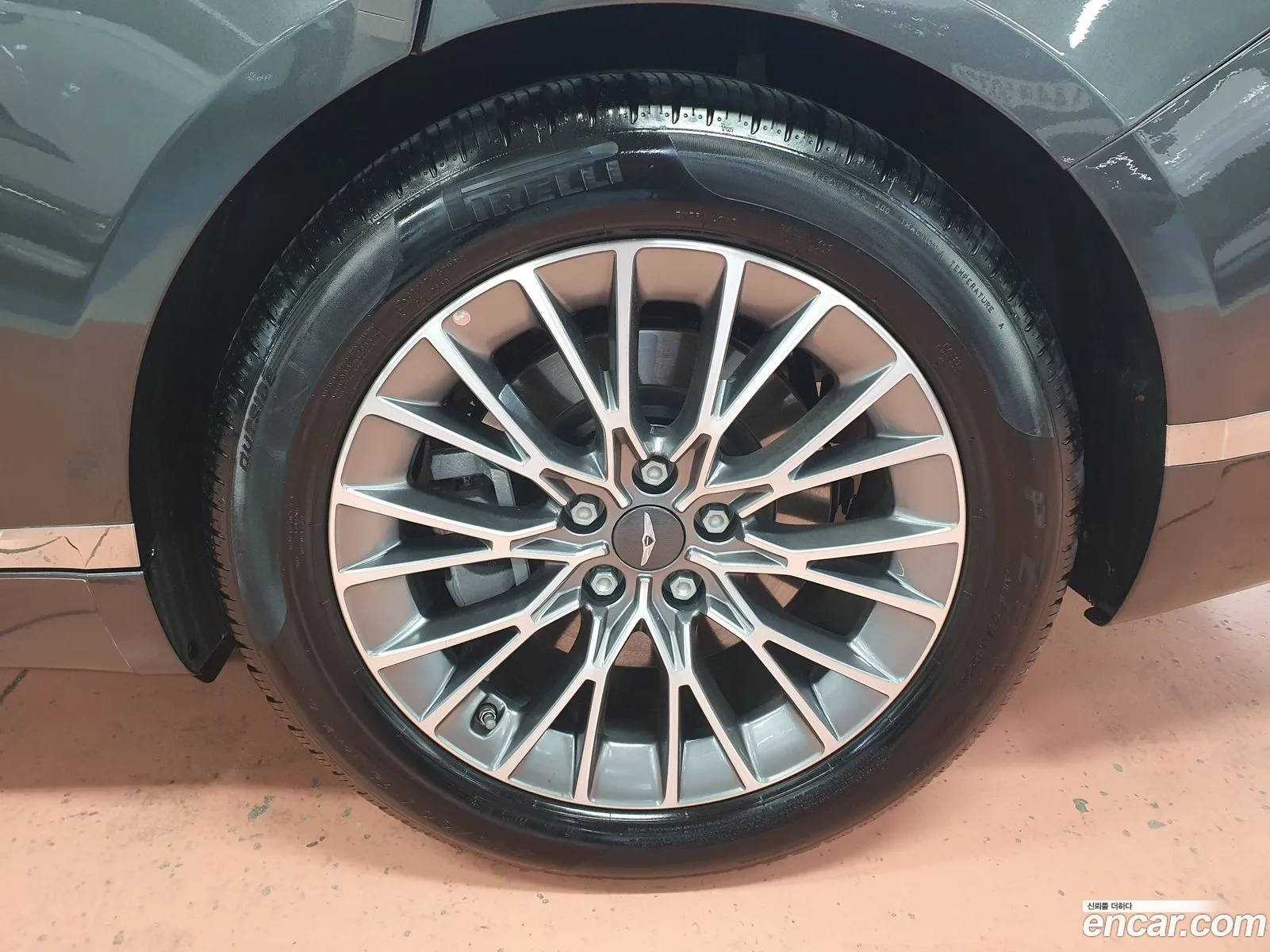 Genesis G80 Rg3 Gasoline 25 Turbo 2Wd - фотография 13980040