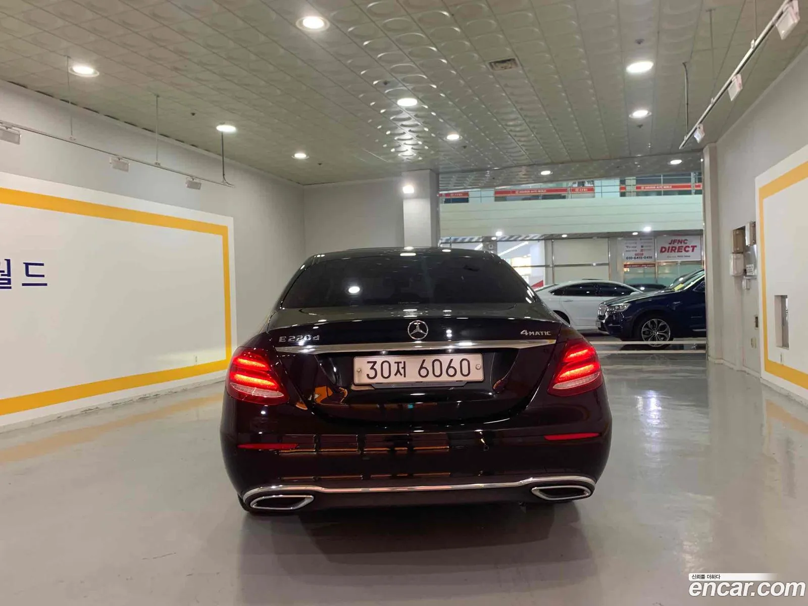 Benz E-Class W213 E220D 4Matic Exclusive - фотография 12521436