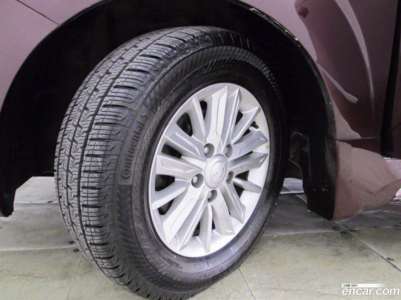 Kg Mobility Ssangyong Korando Turismo 2Wd Extreme 11-Seater - фотография 6919114