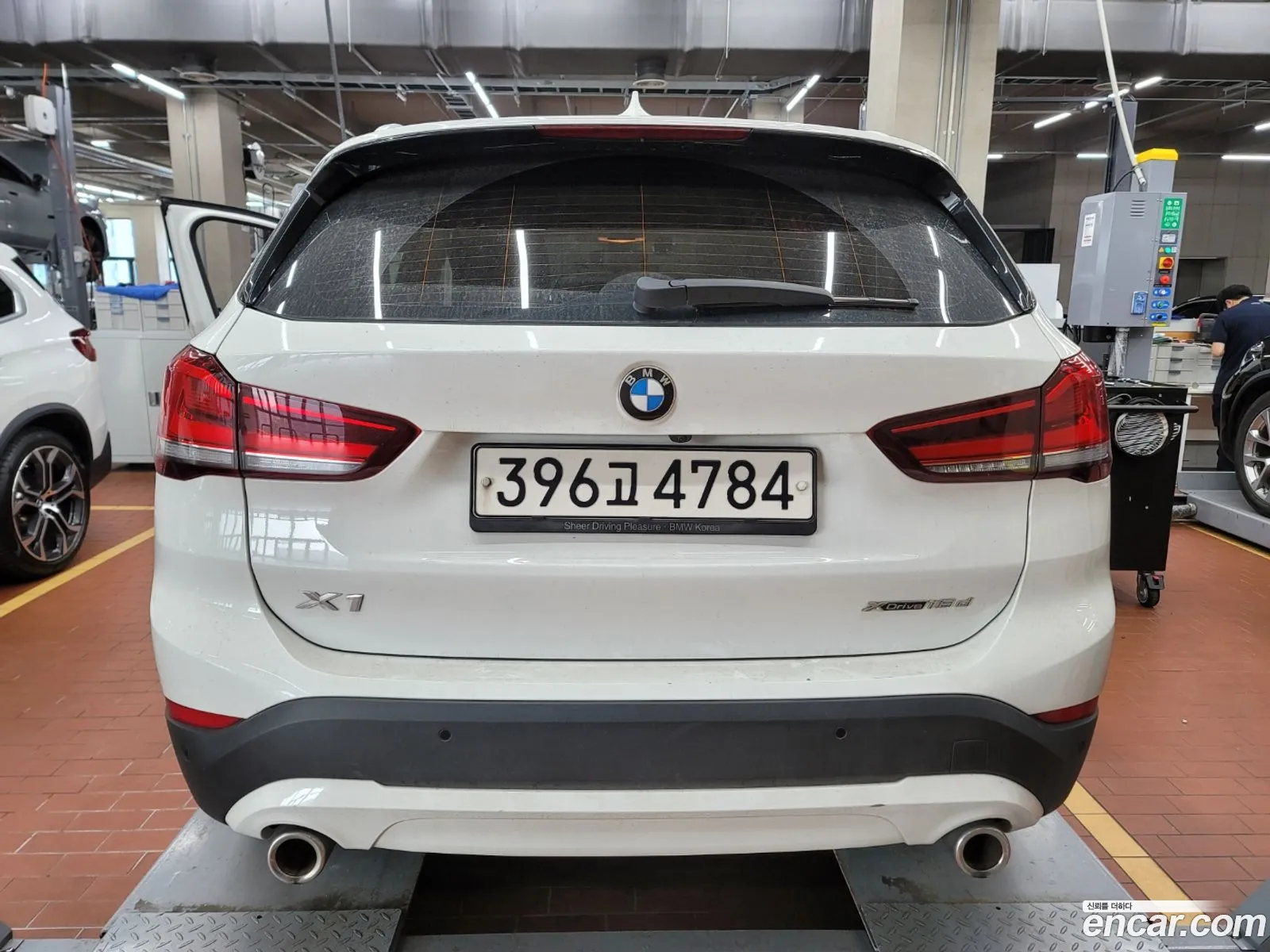 BMW X1 F48 xDrive 18D Advantage - фотография 1118370