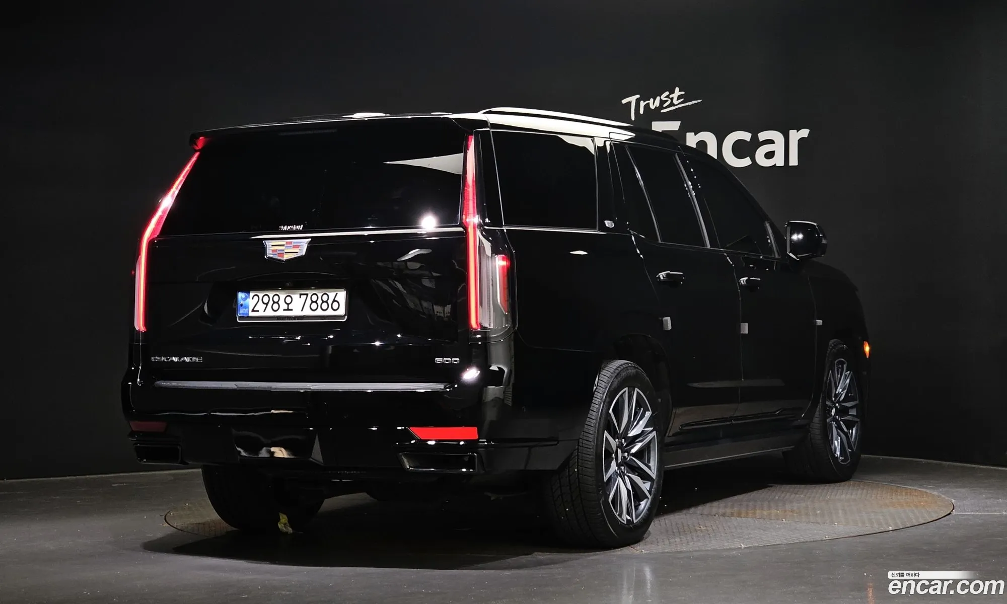 Cadillac Escalade 5Th Generation 62 Sports Platinum - фотография 4798992