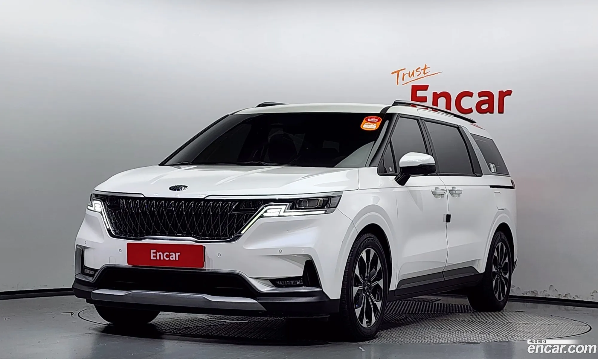 Kia Carnival 4Th Generation 9-Seater Prestige - фотография 12479173