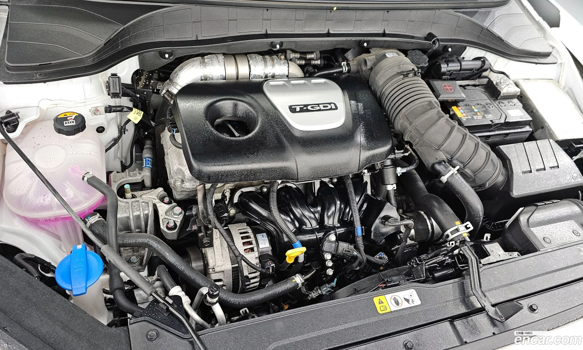 Hyundai Kona 16 Turbo 2Wd Premium - фотография 14048895