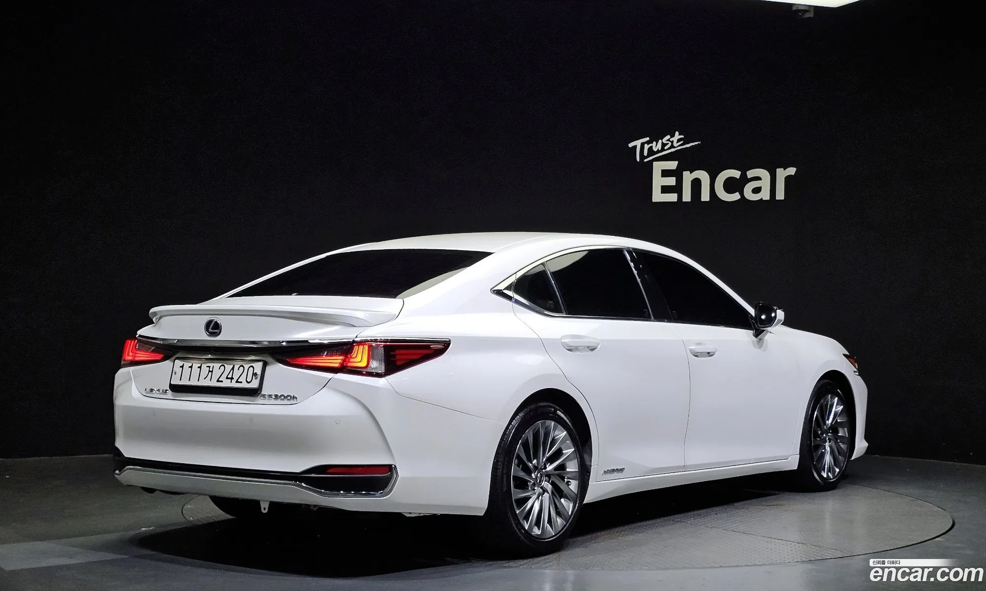 Lexus Es300H 7Th Generation Executive - фотография 6414077