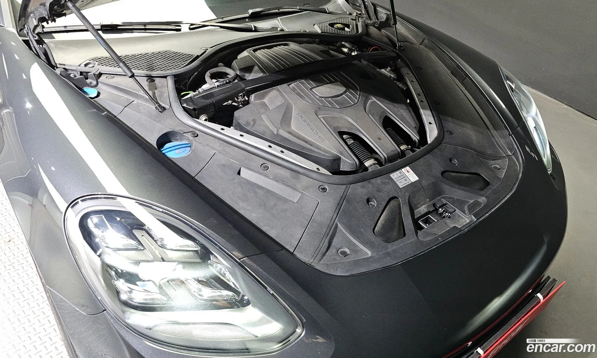 Porsche Panamera 971 29 4S - фотография 8059145